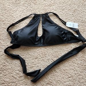 Black peephole bikini top